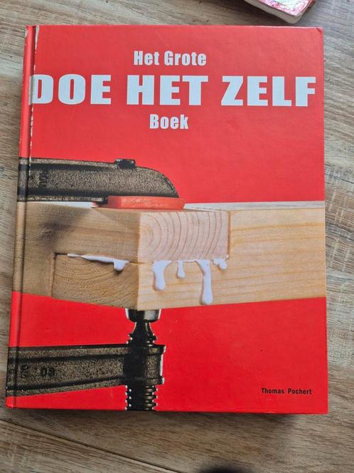 T. Pochert - Het grote doe-het-zelf boek, Boeken, Overige Boeken, Gelezen, Ophalen