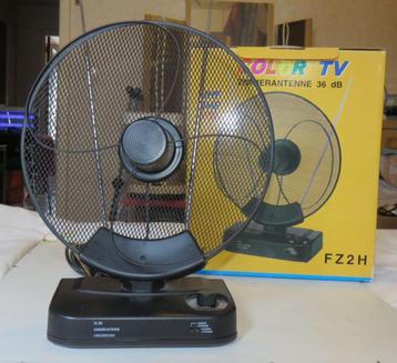 TV antenne beschikbaar voor biedingen