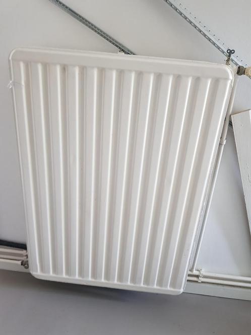 Witte radiatoren  72*100*10, Doe-het-zelf en Bouw, Verwarming en Radiatoren, Gebruikt, Radiator, 80 cm of meer, 60 tot 150 cm