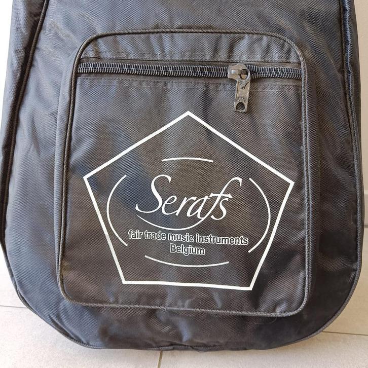 Stevige gitaartas voor akoestische gitaar (4/4 of 3/4), Muziek en Instrumenten, Behuizingen en Koffers, Nieuw, Akoestische gitaar