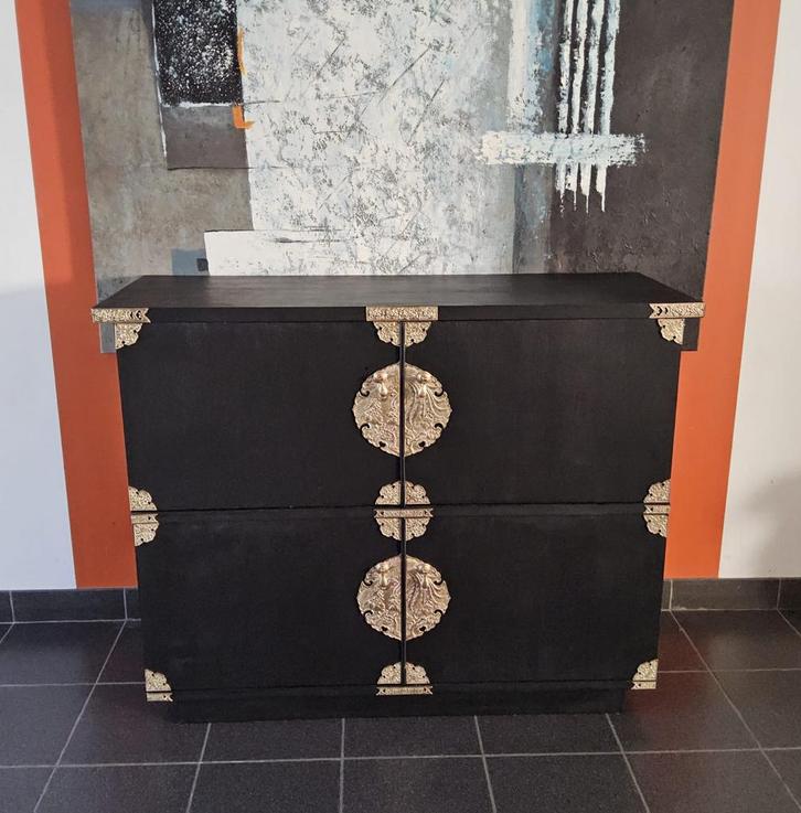 Chinese matzwarte kast, Huis en Inrichting, Kasten | Dressoirs, Ophalen of Verzenden