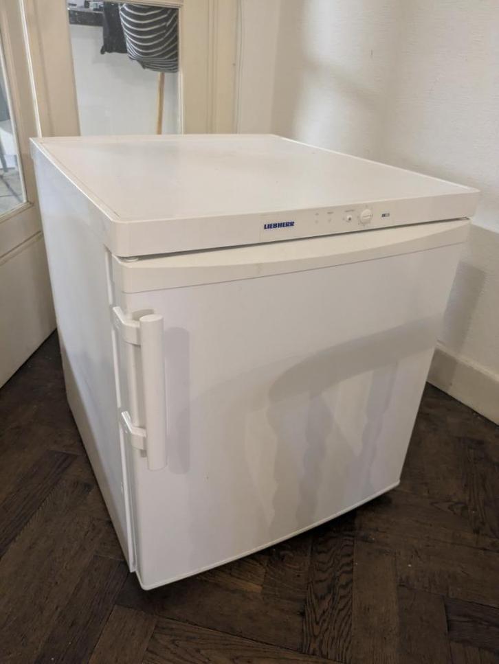 liebherr kleine vriezer - klasse A, Elektronische apparatuur, Vriezers en Diepvrieskisten, Zo goed als nieuw, Vrijstaand, Vrieskast