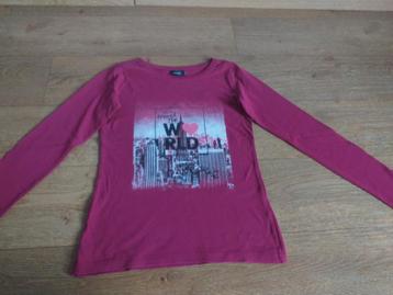 Nieuwe donkerroze longsleeve met print en glitter 146/152