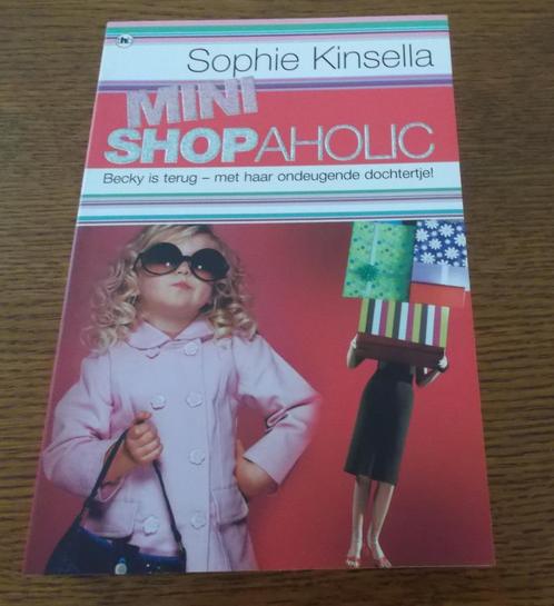 Mini Shopaholic / Sophie Kinsella, Livres, Chick lit, Comme neuf, Enlèvement ou Envoi