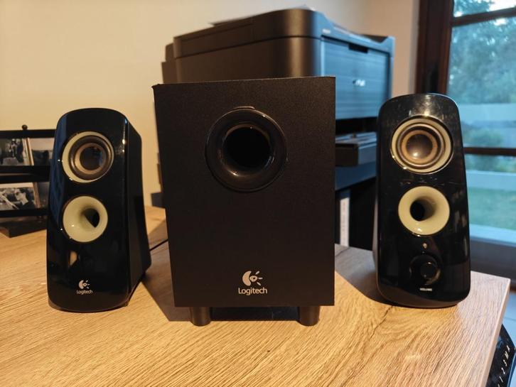 Logitech 2.1 Speakers (Z323), Computers en Software, Pc speakers, Gebruikt, Audiokanaal 2.1, Ophalen