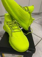 Nouvelles chaussures de sport FLUO taille 44, Enlèvement ou Envoi