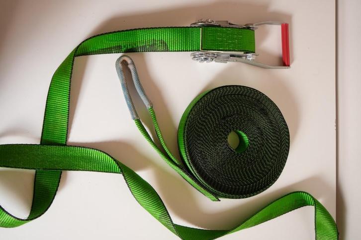 Simond Slackline Kit – 15 m x 50 mm, Sport en Fitness, Fitnessmaterialen, Zo goed als nieuw, Overige typen, Armen, Benen, Borst