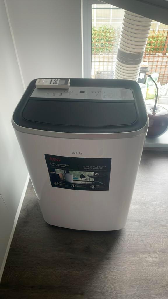 AEG mobiele airco, Elektronische apparatuur, Airco's, Zo goed als nieuw, Mobiele airco, 60 tot 100 m³, 3 snelheden of meer, Koelen en Ontvochtigen