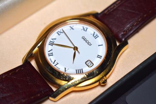 Gucci 5400M Watch Men's White Dial Date Swiss Made Round Vin, Handtassen en Accessoires, Horloges | Heren, Gebruikt, Ophalen