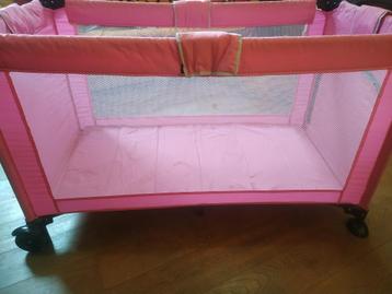Opvouwbaar bed voor kinderen beschikbaar voor biedingen