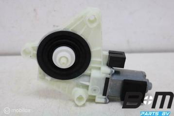 Raammotor rechtsachter VW Passat B8 Var. GTE 5Q4959802D beschikbaar voor biedingen