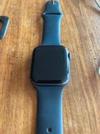 Apple watch 4, 44mm + protectors, Handtassen en Accessoires, Smartwatches, IOS, Ophalen of Verzenden, Zo goed als nieuw, Waterdicht