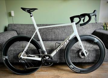 Carbon Giant TCR Advanced SL Ultegra Di2 12s Dubbele PWM XL beschikbaar voor biedingen