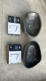 Vasque lavabo en pierre de rivière 50cm et robinetterie, Ophalen, Nieuw, Steen, Wastafel