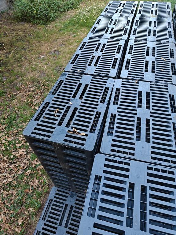 Sterke kunststof paletten, Doe-het-zelf en Bouw, Hout en Planken, Gebruikt, Ophalen