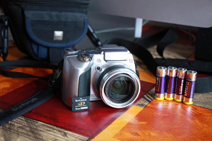 Caméra Olympus SP510 UZ Zoom, TV, Hi-fi & Vidéo, Appareils photo numériques, Utilisé, Compact, Olympus, 8 fois ou plus, Enlèvement ou Envoi