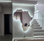 Spiegel in de Vorm van Afrika – 170x120cm met LED Verlichtin, Huis en Inrichting, Woonaccessoires | Spiegels, Verzenden, Nieuw