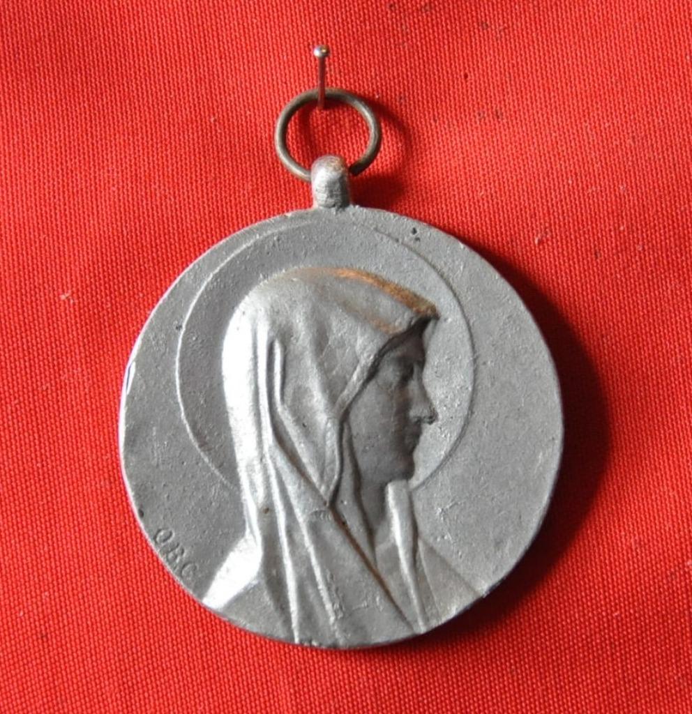 grande medaille pendentif religieuse vierge et lourdes alu, Enlèvement ou Envoi, Utilisé, Bijoux, Christianisme | Catholique