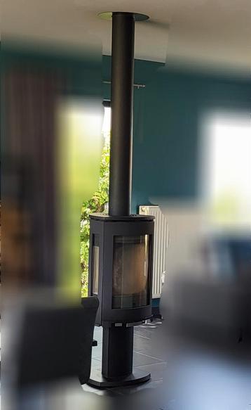 Poêle à bois Jotul F373 disponible aux enchères