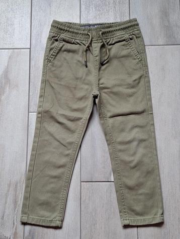 ★ M98 - Lange broek beschikbaar voor biedingen