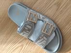 Fendi Slippers Nieuw!!, Kleding | Dames, Ophalen of Verzenden, Zo goed als nieuw, Slippers