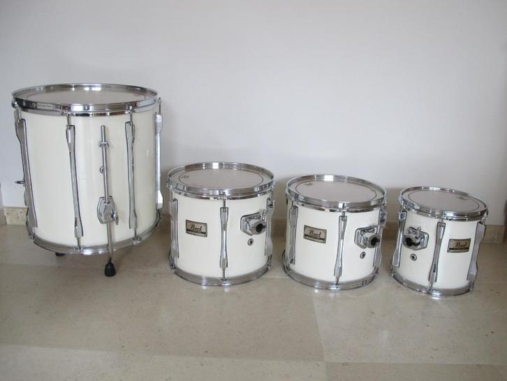 Pearl rak met 4 Pearl toms vintage, Muziek en Instrumenten, Drumstellen en Slagwerk, Gebruikt, Pearl, Ophalen
