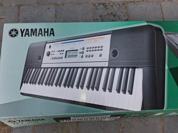 keybord Yamaha YPT 255 beschikbaar voor biedingen