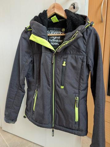 Veste hiver Superdry   beschikbaar voor biedingen