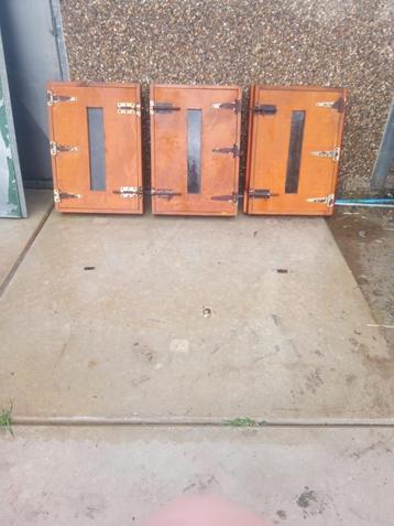 luiken te koop beschikbaar voor biedingen