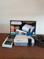 Nintendo Classic Mini, Games en Spelcomputers, Ophalen, Zo goed als nieuw, Met 1 controller, Met games