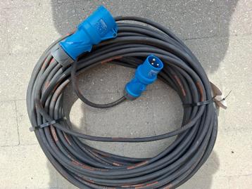 Cee 230v 16amo  neopreen verlengkakel 60meter, Enlèvement, Neuf