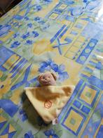 Doudou avec grelot. Neuf., Comme neuf