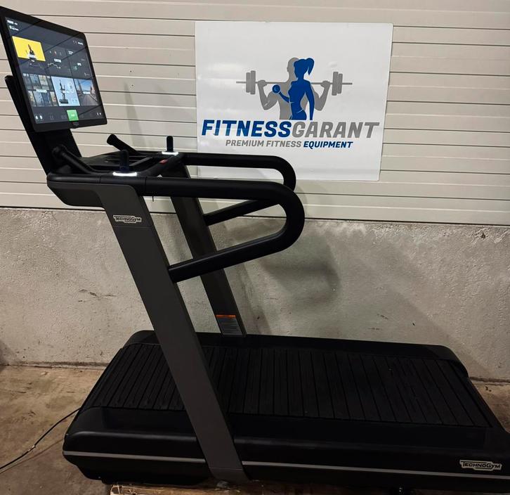 NIEUW Technogym Run HIIT Loopband | Unity 4.0 Live Skillrun, Sport en Fitness, Fitnessmaterialen, Ophalen of Verzenden