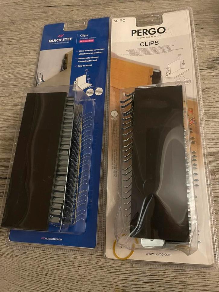 Clips de fixation pour plinthes – QUICK-STEP & PERGO, Bricolage & Construction, Plinthes & Finitions, Comme neuf, Plinthes, Enlèvement ou Envoi