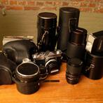 Lot Konica camera's en accessoires, Audio, Tv en Foto, Fotocamera's Analoog, Spiegelreflex, Konica, Gebruikt, Ophalen