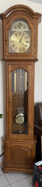 Staande antieke klok, Enlèvement