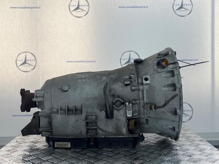 Versnellingsbak van een Mercedes Vito, Auto-onderdelen, Transmissie en Toebehoren, Mercedes-Benz, Gebruikt, 3 maanden garantie
