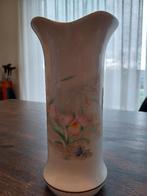 Vase en porcelaine, Enlèvement