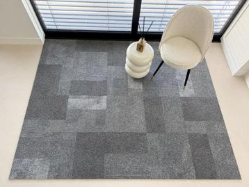 Decoratieve Exposed Anchor tapijttegels van Interface beschikbaar voor biedingen