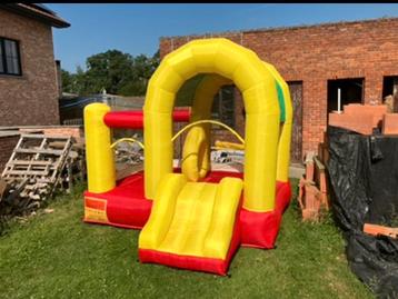 Springkasteel 2,5x 2,5m 2m hoogte, Hobby en Vrije tijd, Ophalen, Zo goed als nieuw