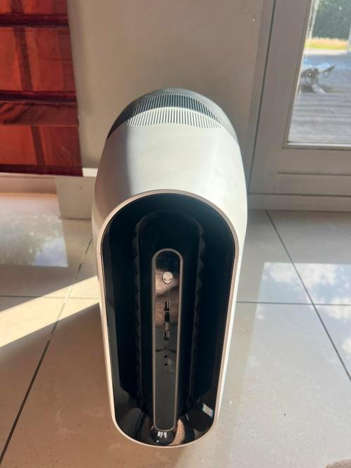 Alienware Aurora R11 wit — i9, RTX 2080 Ti, 16 GB RAM, Computers en Software, Harde schijven, Zo goed als nieuw, Console, Intern