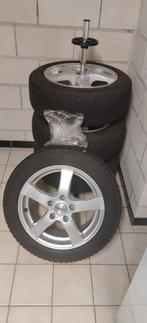 Winterset 205/55R16 – Dezent velgen + Goodyear banden, Pneus hiver, 16 pouces, Véhicule de tourisme, 205 mm