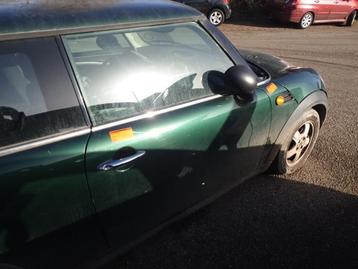 Portier 2Deurs rechts van een Mini ONE (B22) beschikbaar voor biedingen