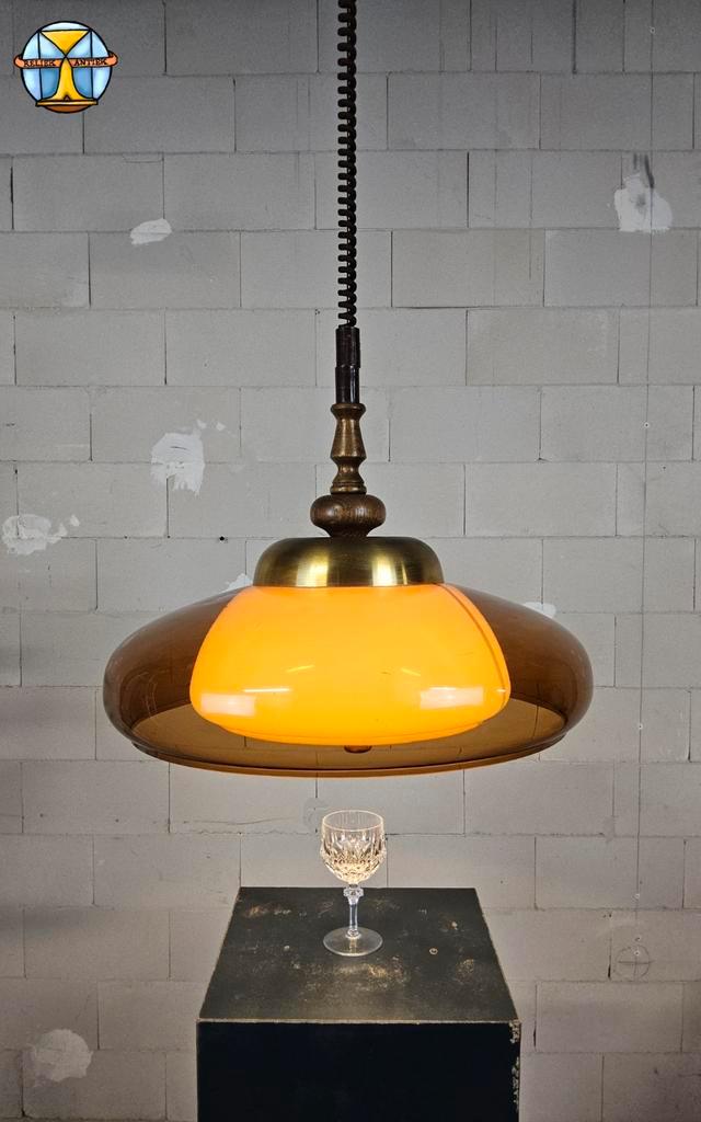 Vintage verstelbare hanglamp amber kunststof (Rise and fall), Huis en Inrichting, Lampen | Hanglampen, Gebruikt, 75 cm of meer