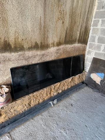Granite, pour cuisine beschikbaar voor biedingen