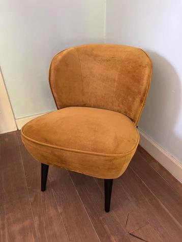 Woood Sara fauteuil - velvet - Oker - 59x71x70 beschikbaar voor biedingen
