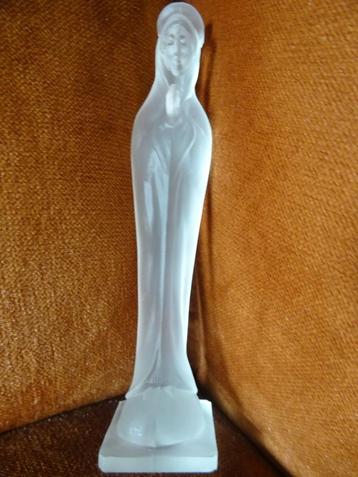 Mariabeeldje van glas glazen Mariabeeldje Praag 15cm 1990 beschikbaar voor biedingen
