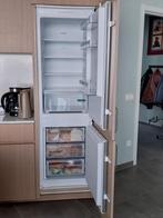 inbouwkoelkast-vriezer Siemens KIV86NSFO, Ophalen, Zo goed als nieuw, Met aparte vriezer