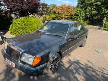 Mercedes 200 W124 beschikbaar voor biedingen