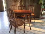 Table et 4 chaises de style, Antiquités & Art, Antiquités | Meubles | Tables